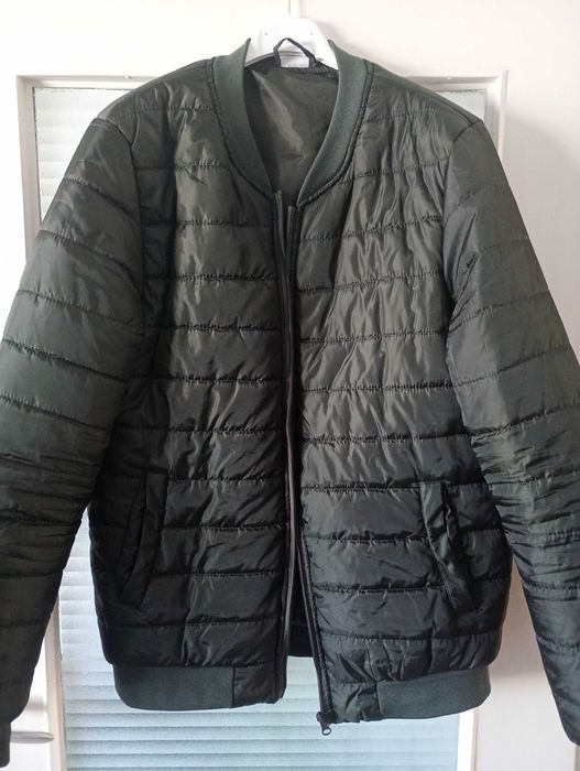 Zielona wiosenno-jesienna kurtka męska, pikowana,bomberka, rozmiar L