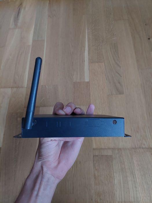 Digital signage box SZ3566