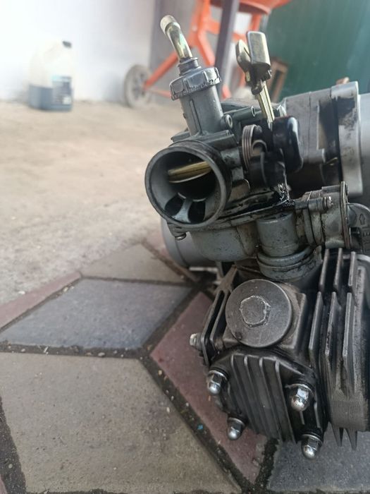Продам Альфа мотор 110 куб не димить працює добре