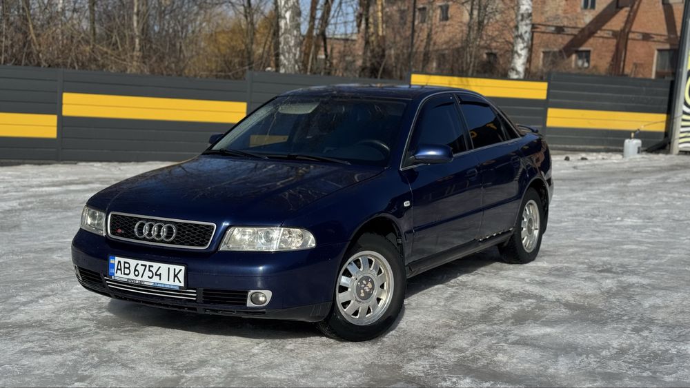 Audi a4 продам авто для військових ,хозяйське авто