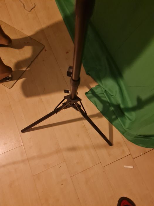 Urządzenie do terapii czerwonym światłem 660 led stojak