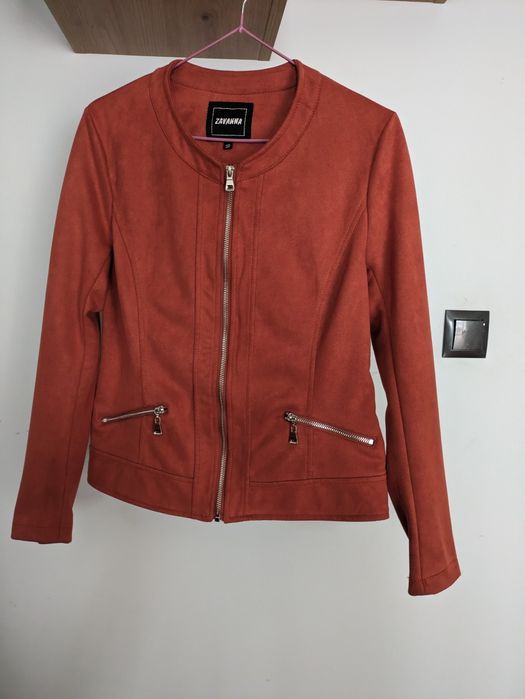 Ceglano czerwona lekką kurteczka ramoneska r.N