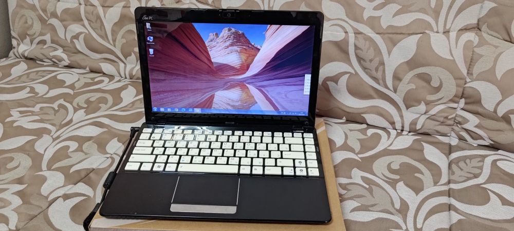 Нетбук Asus EEE PC 1215N 12,1"