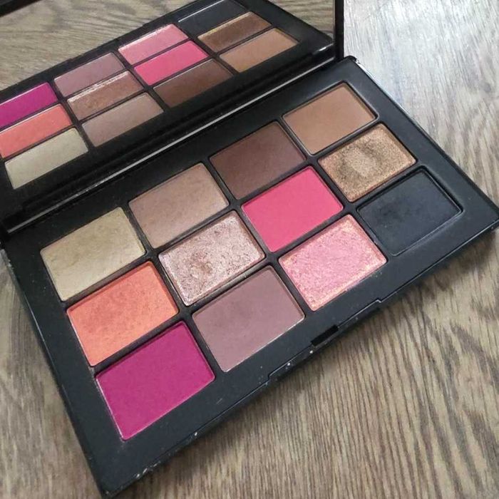 Paleta cieni Nars Hyped