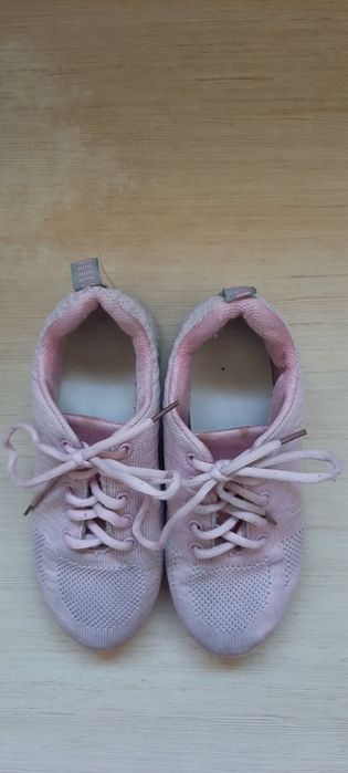 Dla dziecka dziewczynki  buty sportowe