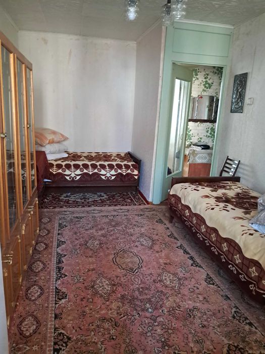 Продам 2-х кімнатну квартиру