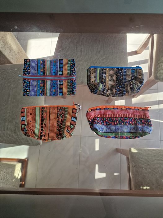 Malas e bolsas feitas a mão