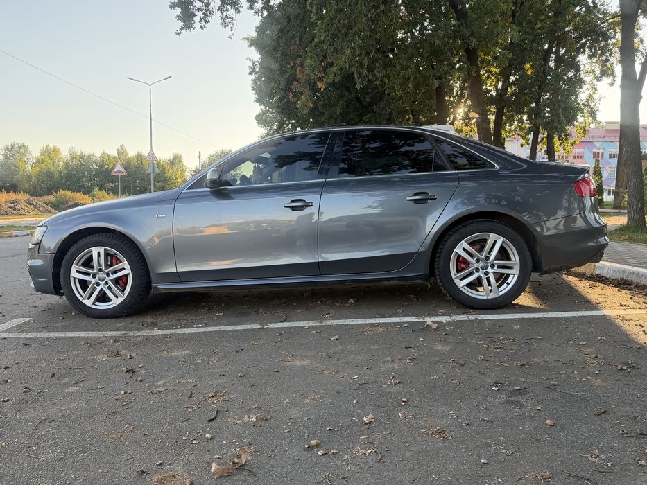 Продам Audi A4B8