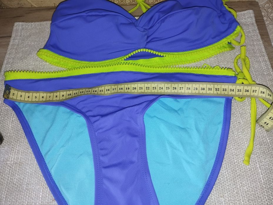 Роздільний купальник