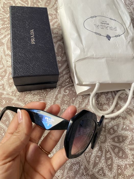 Oculos Prada pretos