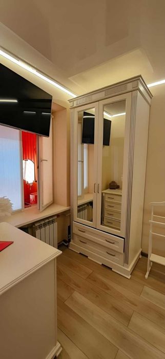 Продам 3 кімнатну квартиру по вулиці Клочківська IS