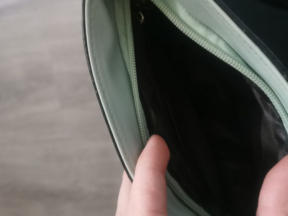 Mała torebka na ramię