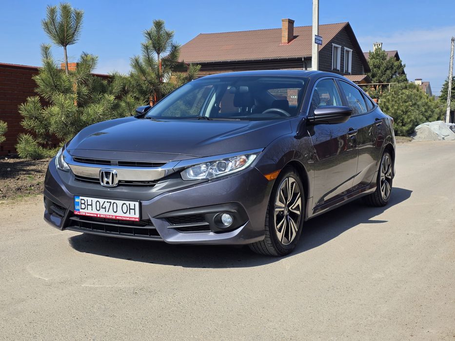 Продам хонда сивик 2017г.