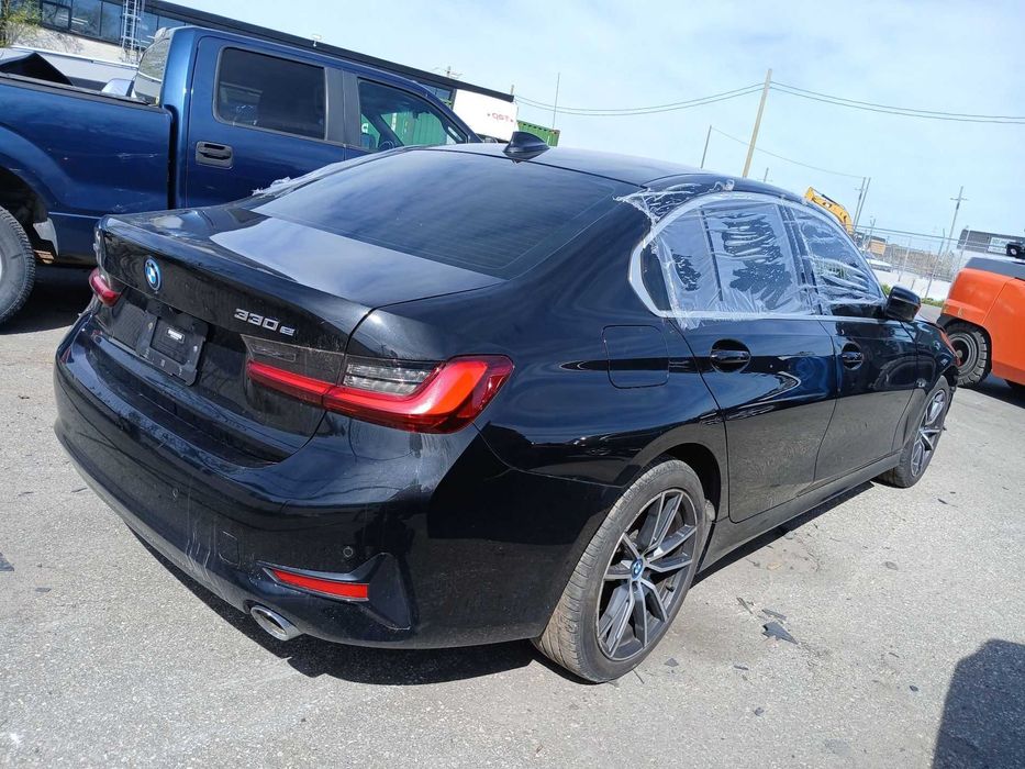 BMW 330E Xdrive 2022