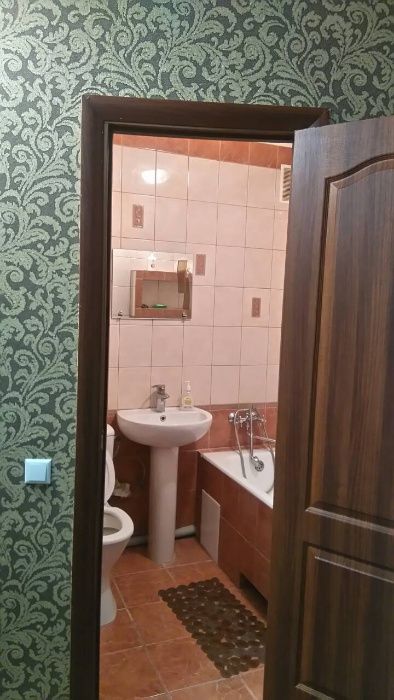 Квартири подобово, погодинно .ЦЕНТР.Діють знижки.від