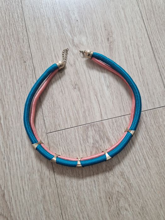 Naszyjnik ze sznurka / obroża