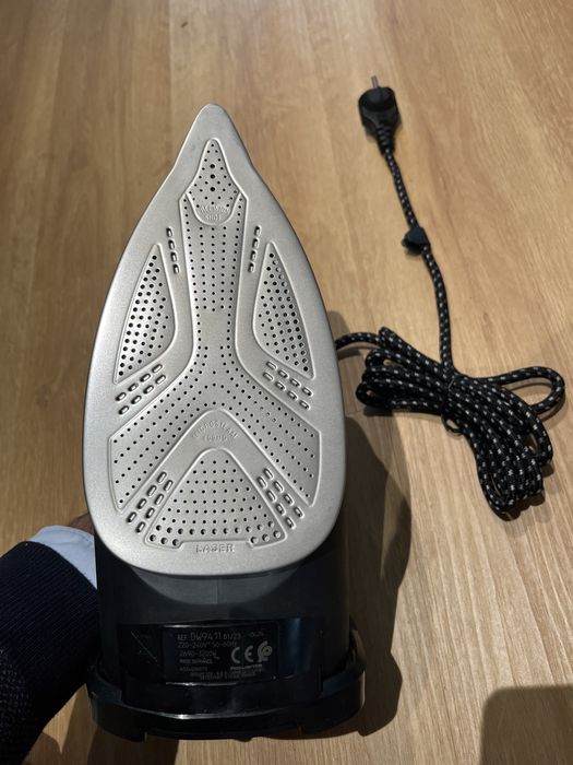 Ferro Rowenta steamforce plus