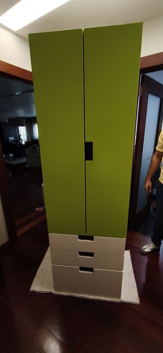 Roupeiro de criança