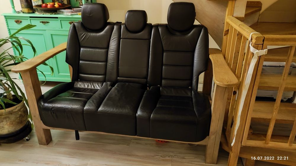 Диван шкіряний з підігрівом