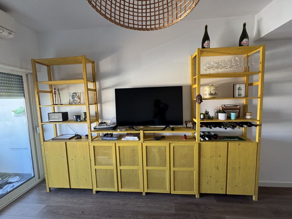 Móvel de sala IKEA personalizado – pintado à mão – peça única