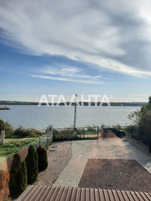 Дом с видом и выходом на лиман