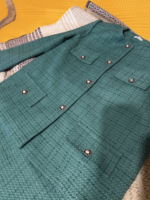 Зелений костюм в стилі Шанель (ручна робота)