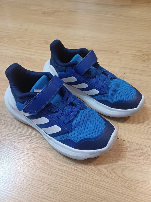 Buty Adidas rozmiar 33
