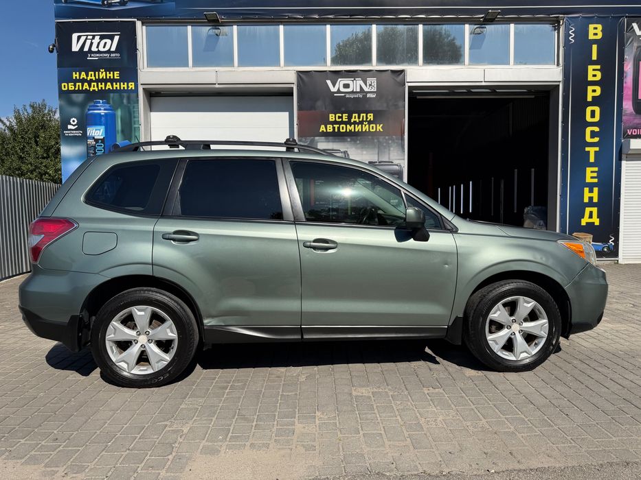 Продам Subaru Forester 2015 год, 2.5 бензин