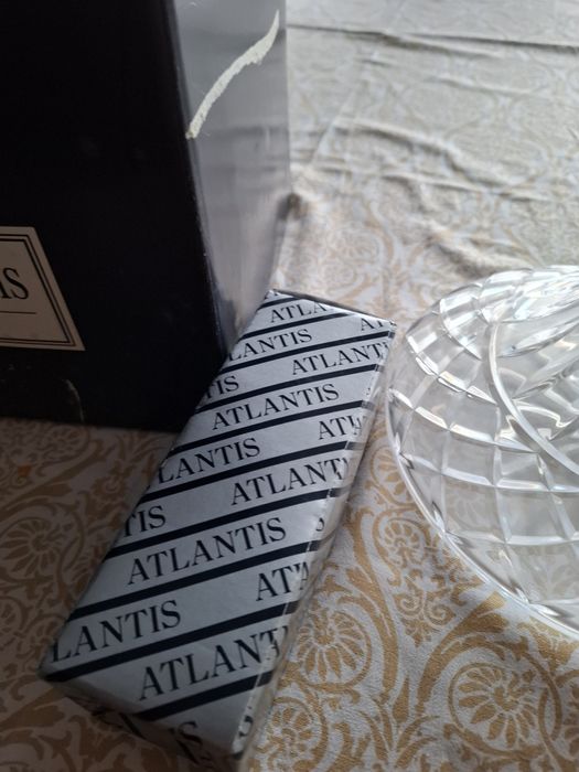 Garrafa nova Atlantis64387415895554123
