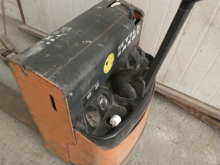 Wózek elektryczny still