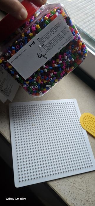 Contas de plástico ikea