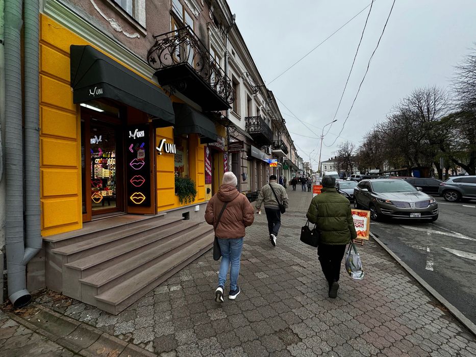 Оренда комерційного приміщення  105 кв.м Майдан Ринок