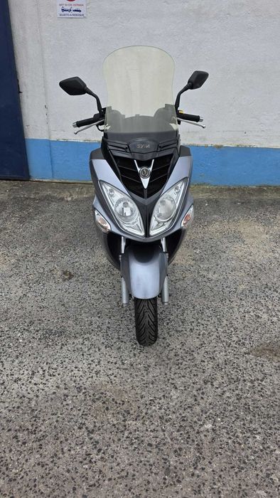 SYM Joyride – Conforto, Economia e Performance
