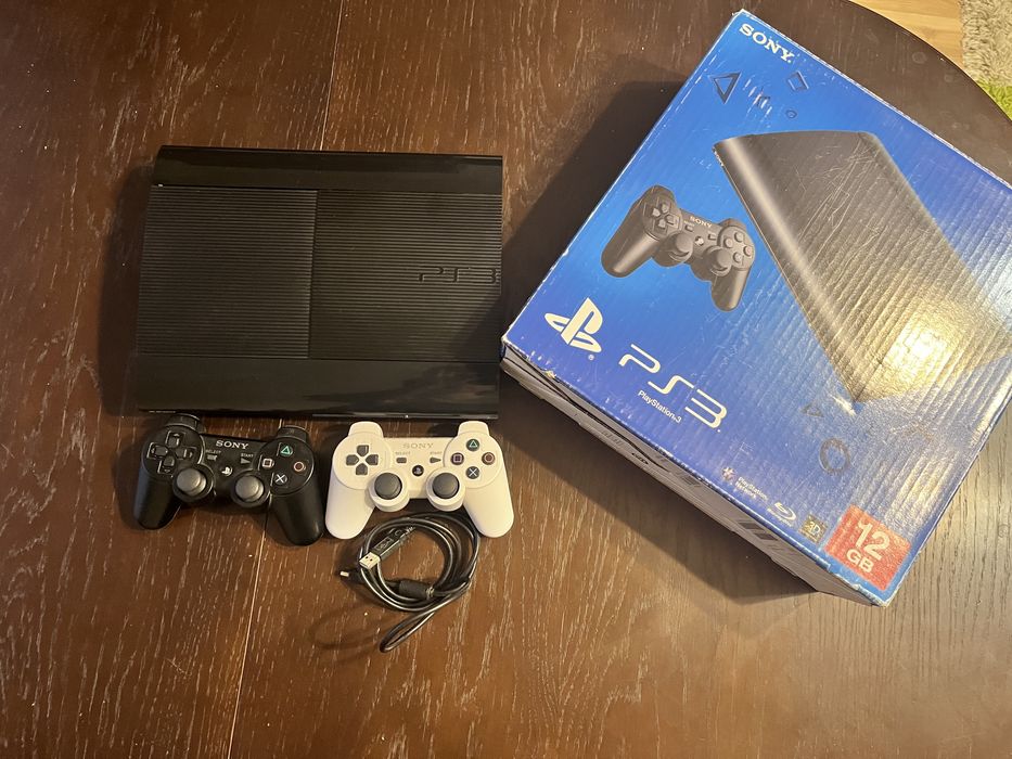 Продам приставку ps3