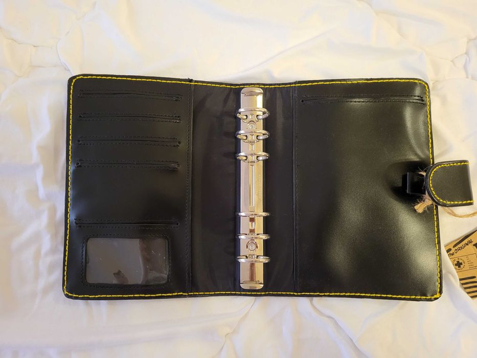 Segregator organizer Dr Martens. Nowy