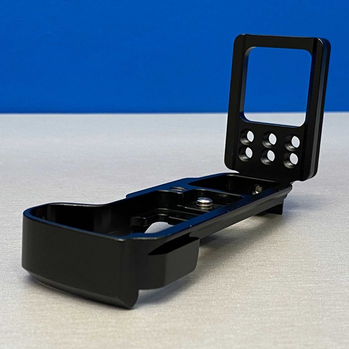 L-Bracket | Vertical Quick Release | Canon EOS M5