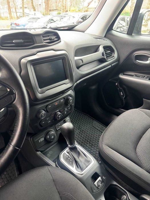 Продам Jeep Renegade 20 год 4*4
