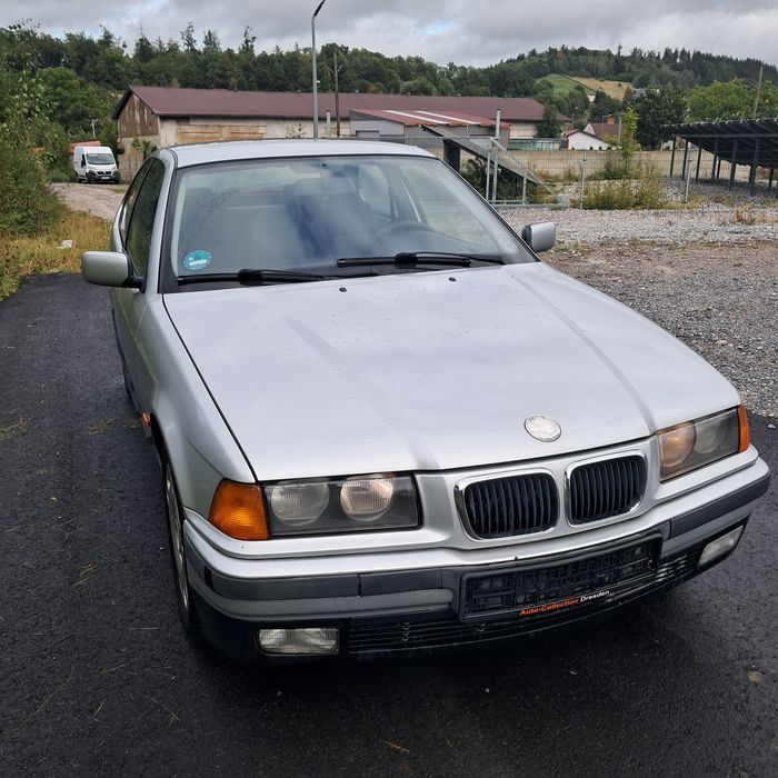 Sprzedam bmw e36 compact