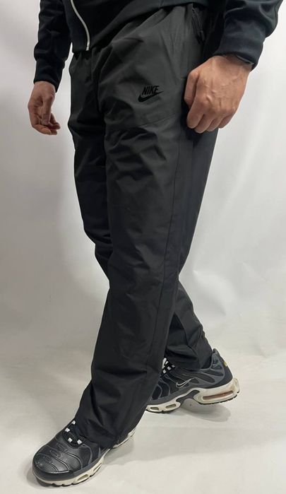 Мужские спортивные штаны Nike зимние плащевка на флисе