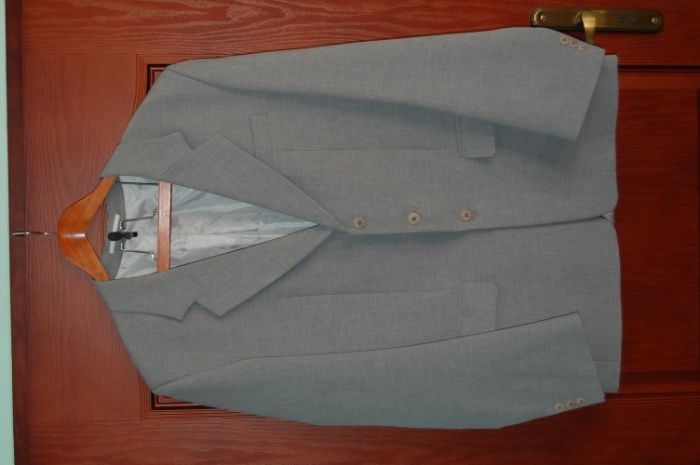 Garnitur męski, trzyczęściowy