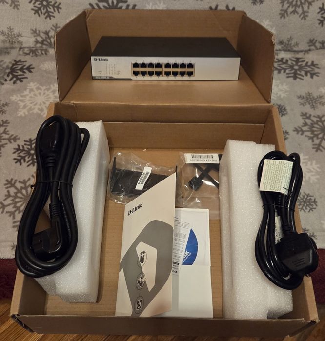 D-Link DGS-1100-16 / 16x Gigabit Smart Managed switch + komplet