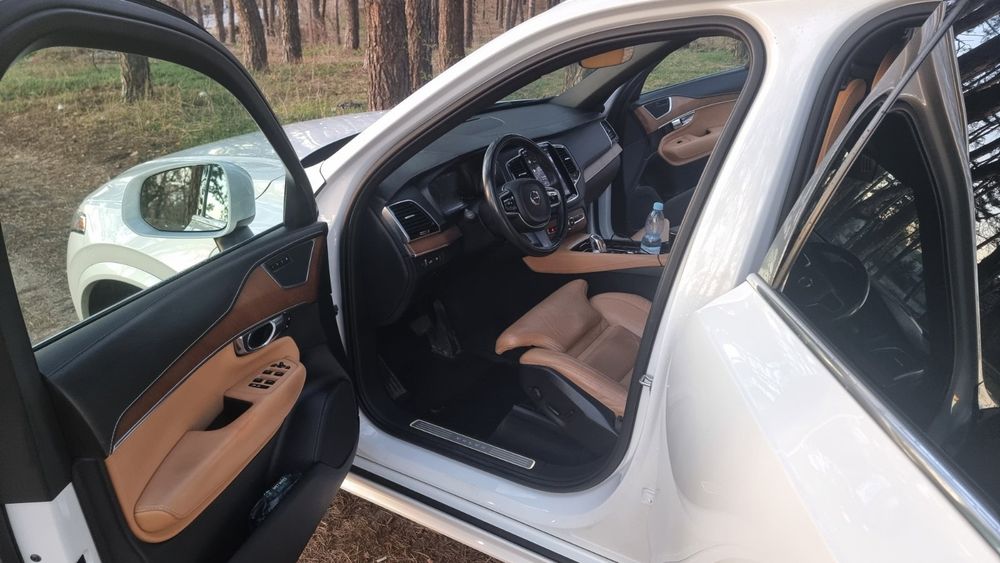 Volvo XC90 плагин гибрид