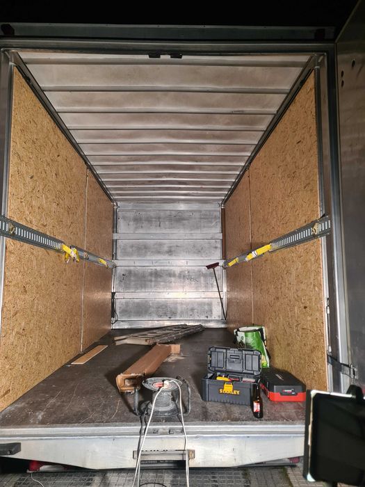 Aluguer de carrinha Transporte Mudanças Frete