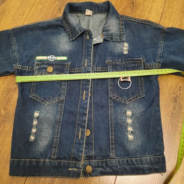 Куртка джинсова дівчинка весняна весна літо