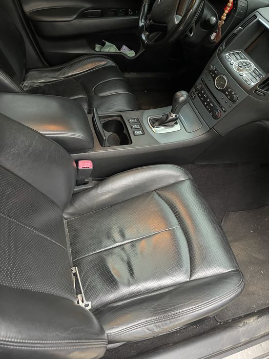 Продам Infiniti G35