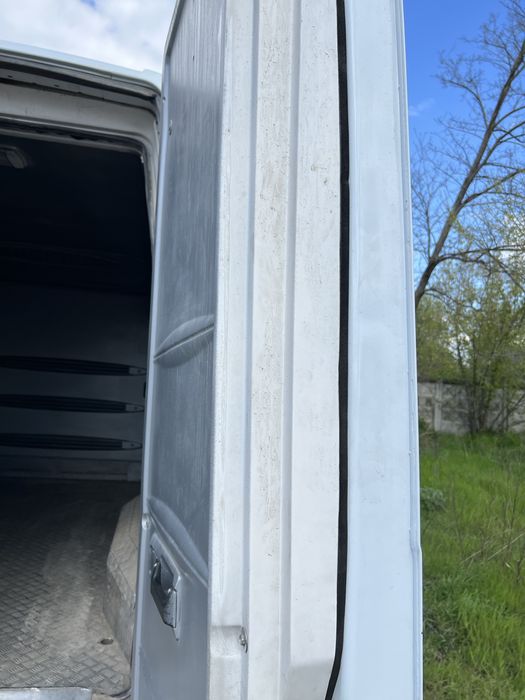 Mersedes-sprinter реф.