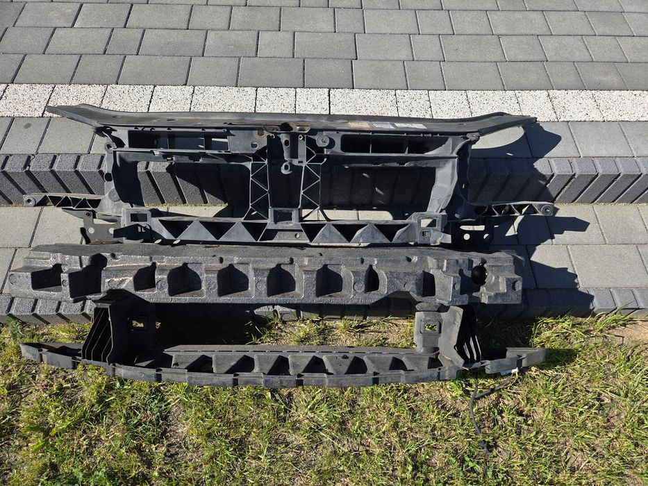 Wzmocnienie czolowe pas vw touran lift