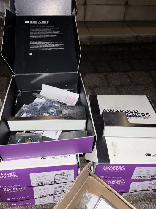 13 par klamek Tupai 3 rozety lazienkowe dziurka na klucz