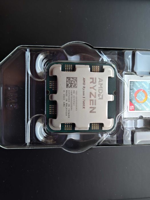 Procesor AMD Ryzen 5 7600X
