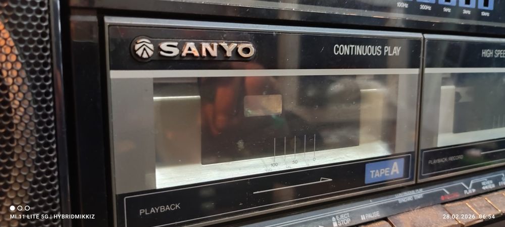 Radioodtwarzacz SANYO C35